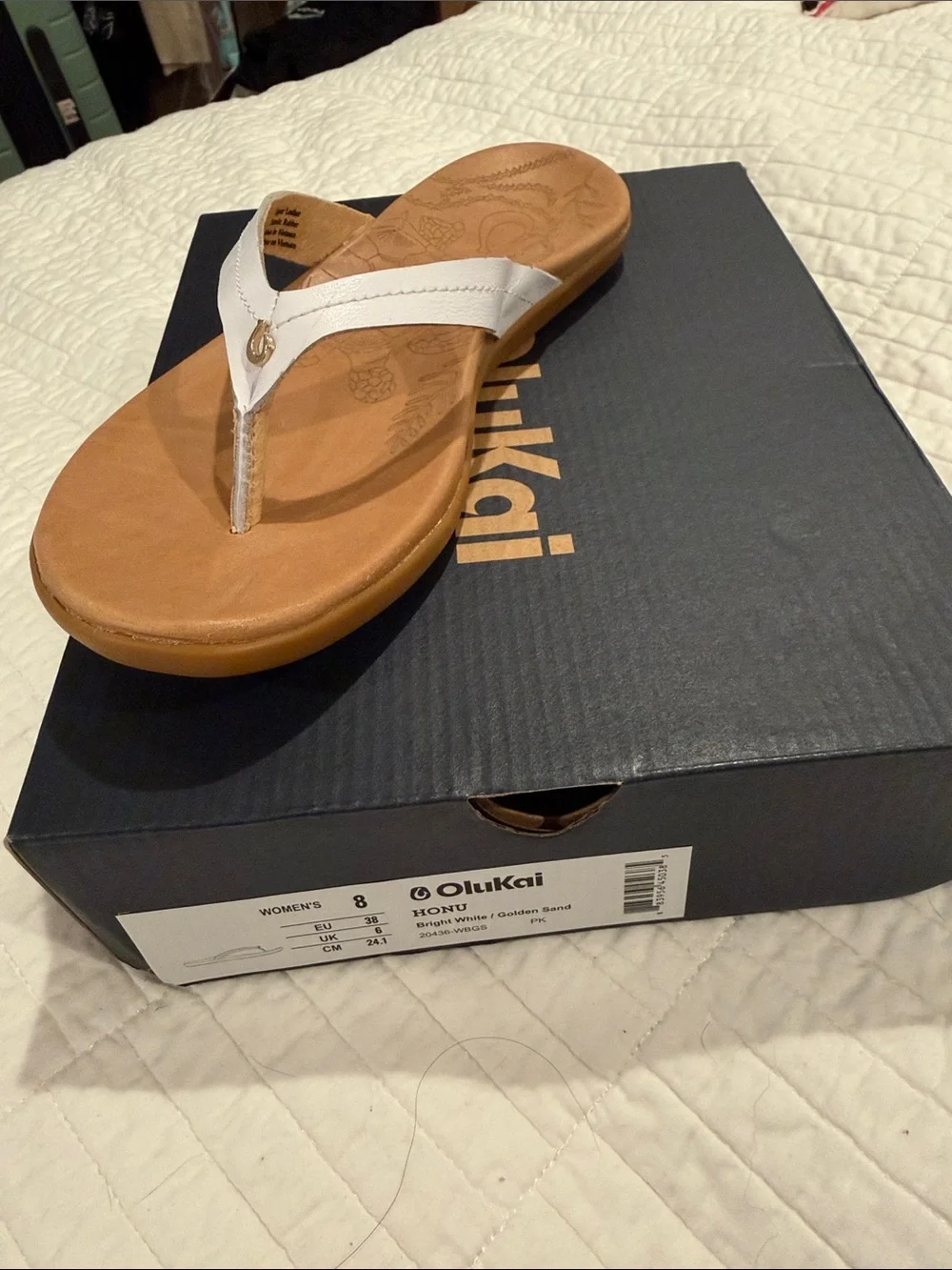 Olukai Honu Sandal in bright white and golden sand